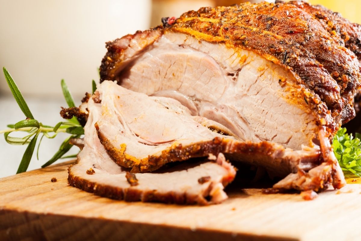 Shoulder Roast Vs Chuck Roast: Learning The Difference - Black Bark BBQ