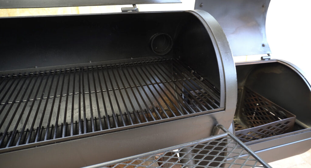 What Exactly Is A Reverse Flow Smoker? 